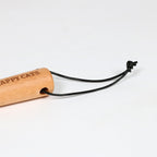 ARTHUR – Brosse lisse pour chat – Couleur bois - Chat - FutéARTHUR – Brosse lisse pour chat – Couleur boisD&D Home