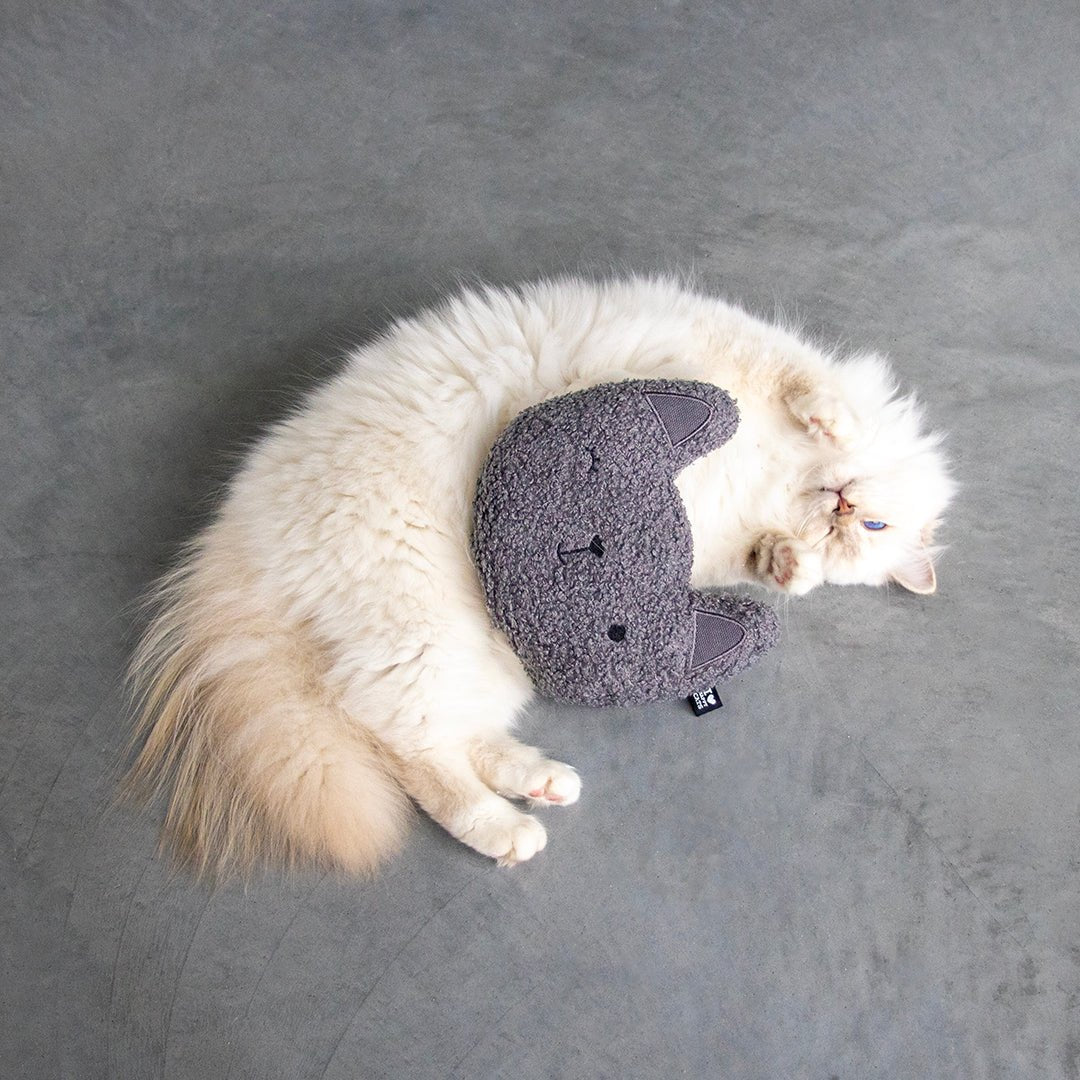 ZORAN - coussin de frappe à remplissage multiple Gris - Chat - FutéZORAN - coussin de frappe à remplissage multiple GrisD&D Home